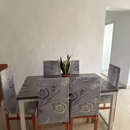Bella De Casa *